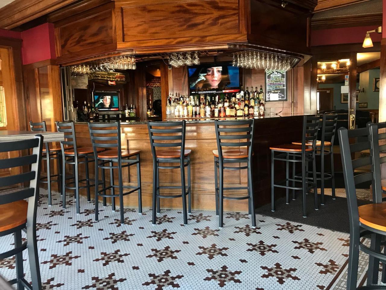 Winthrop Arms Hotel Restaurant Logan Airport Exterior foto
